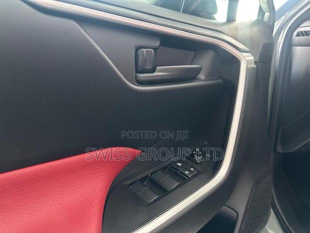 New Toyota RAV4 2025 Green