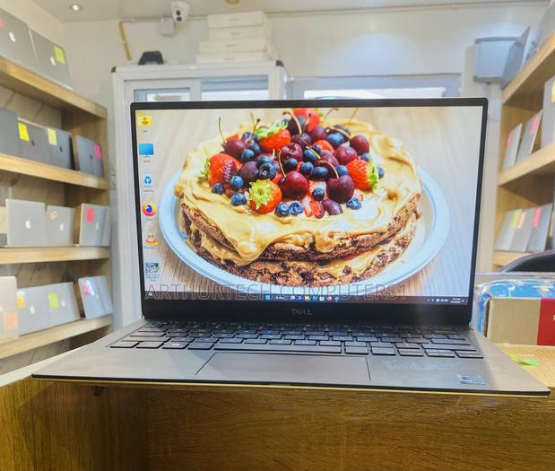 Laptop Dell XPS 13 16GB Intel Core I7 SSD 512GB photo 2