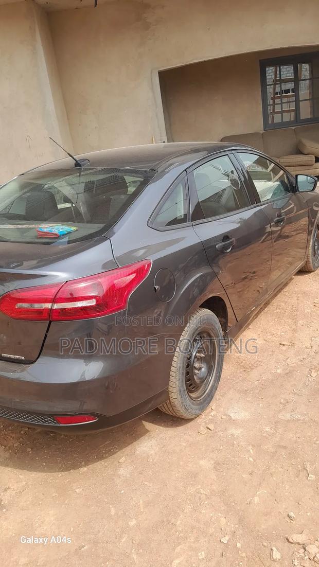 Ford Focus 2016 Black