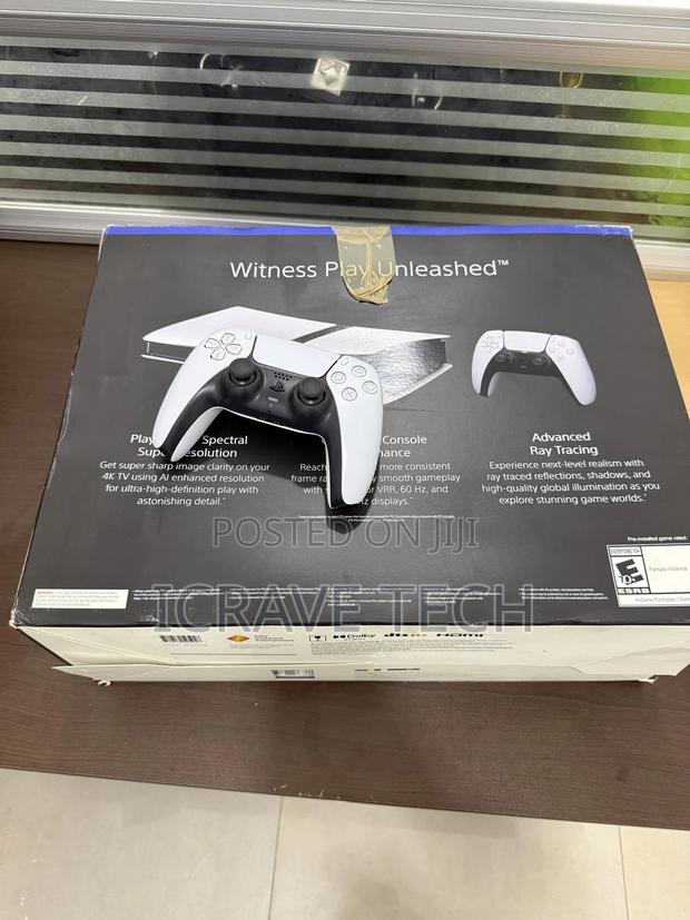 Ps 5 Pro Console 2 Terabyte With Extra Controller photo 8