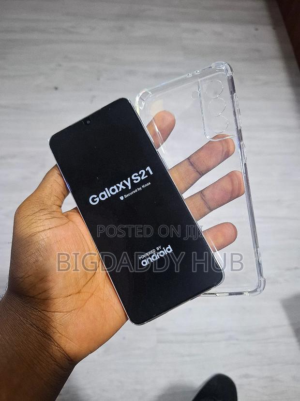 New Samsung Galaxy S21 5G 128 GB White photo 2