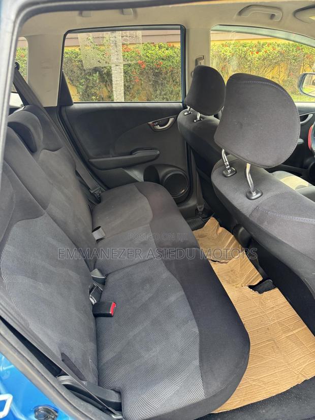 Honda Fit Automatic 2010 Blue photo 14