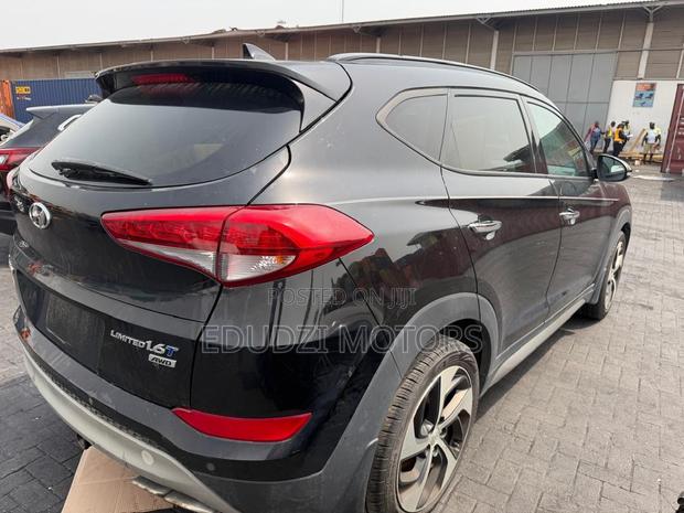 Hyundai Tucson Limited AWD 2017 Black