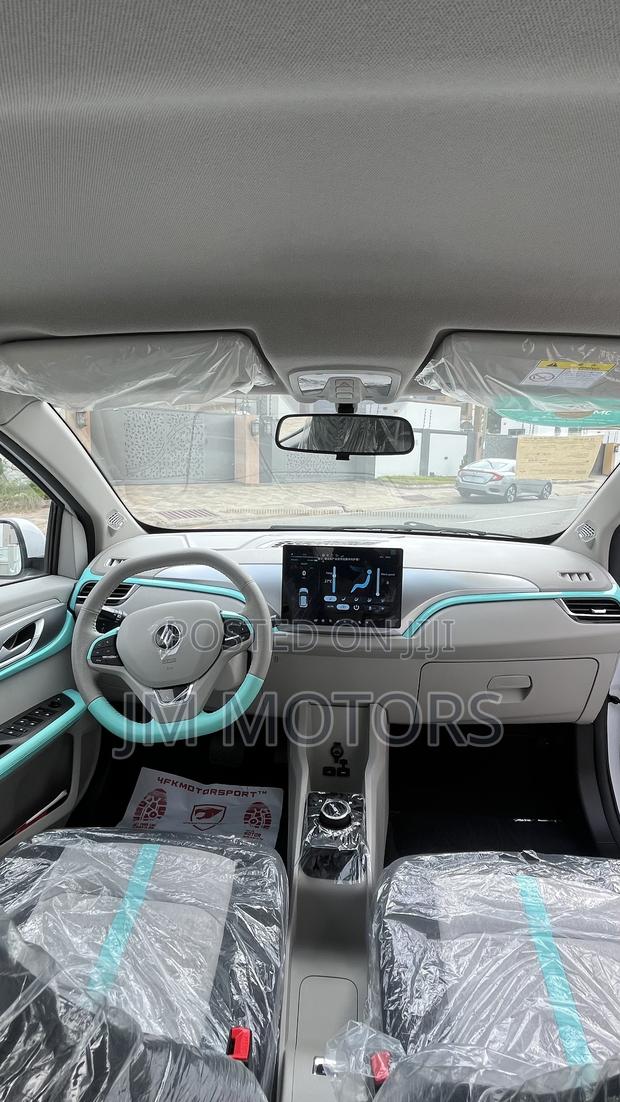 New Kia EV5 2025 White photo 4