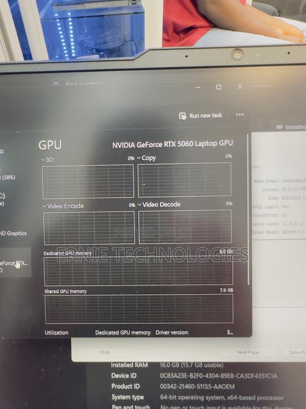 Laptop Lenovo LOQ 15IRH8 16GB Intel Core i7 SSD 512GB photo 14