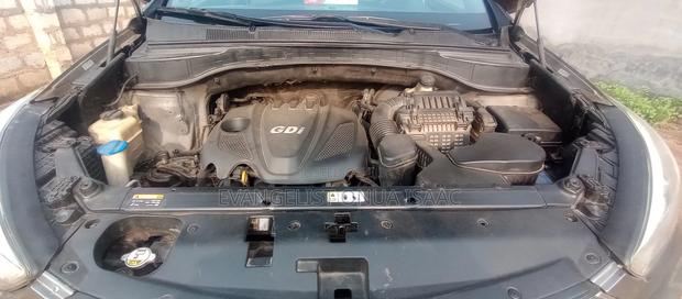 Hyundai Santa Fe Limited FWD 2017 Gray photo 9
