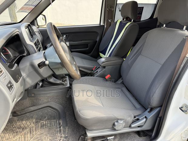 Peugeot Landtrek 2.2 Diesel Double Cab AWD 2021 White