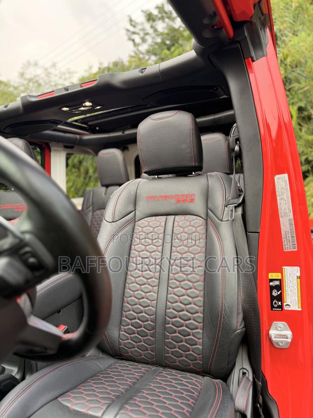 Jeep Wrangler 4xe Rubicon 4WD 2023 Red photo 6