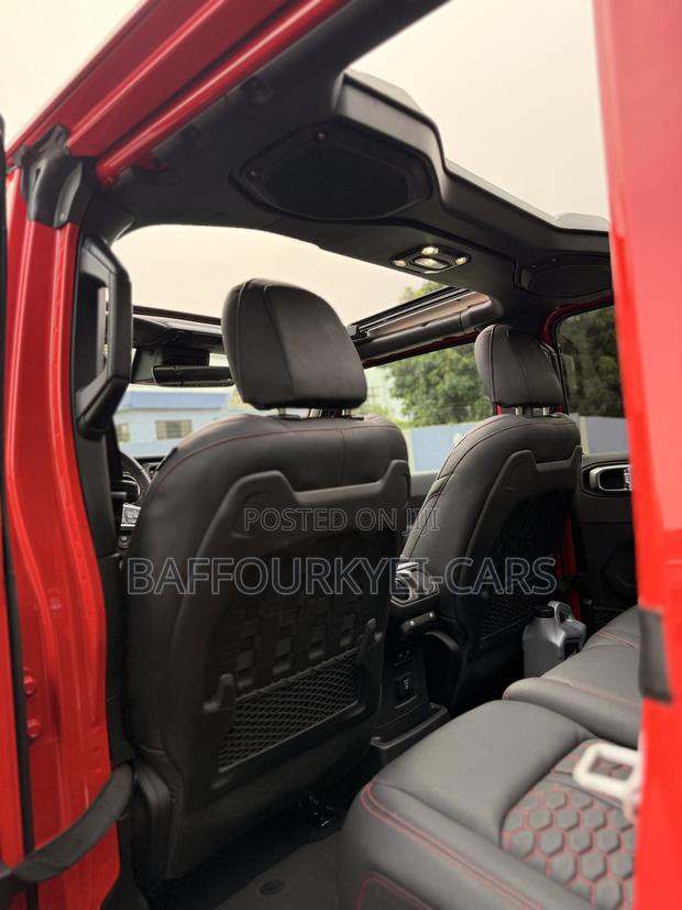 Jeep Wrangler 4xe Rubicon 4WD 2023 Red photo 7