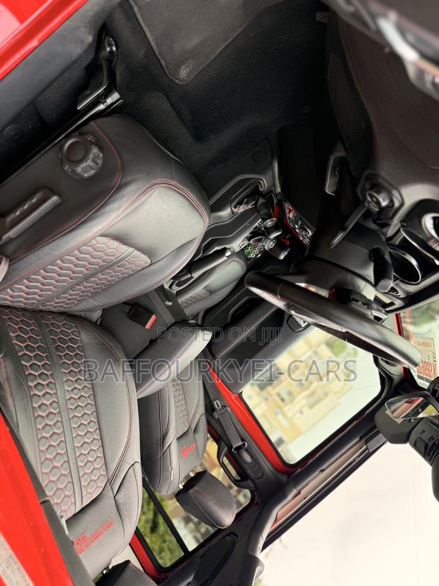 Jeep Wrangler 4xe Rubicon 4WD 2023 Red photo 8