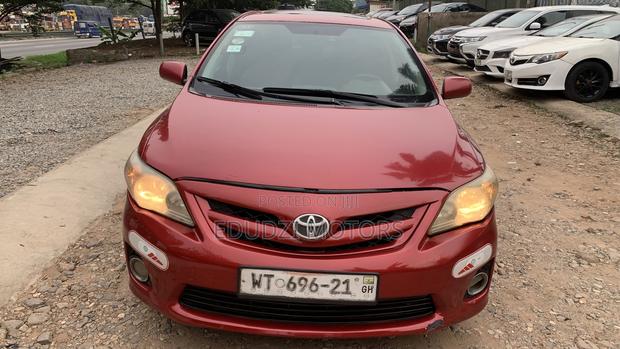 Toyota Corolla LE 4dr Sedan (1.8L 4cyl 4A) 2011 Red