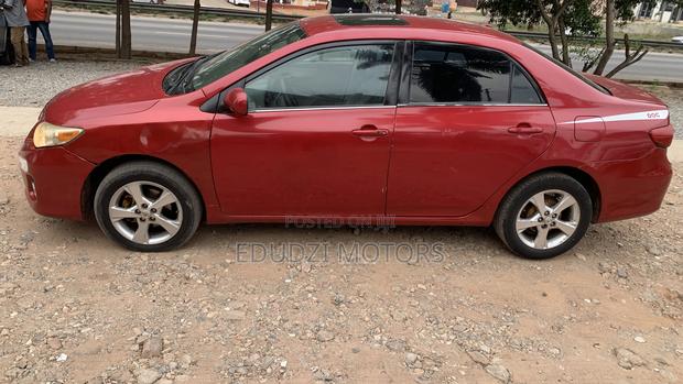 Toyota Corolla LE 4dr Sedan (1.8L 4cyl 4A) 2011 Red