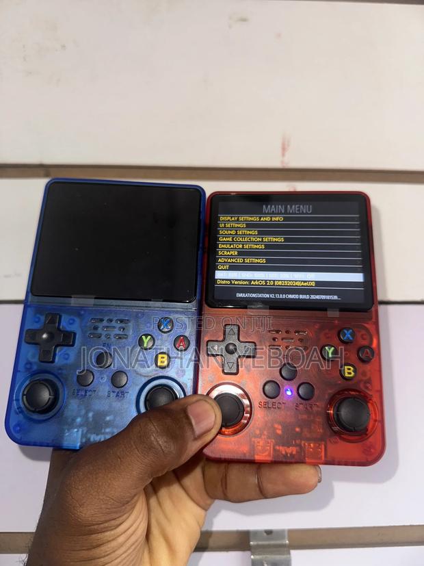 Game Console R36s photo 2