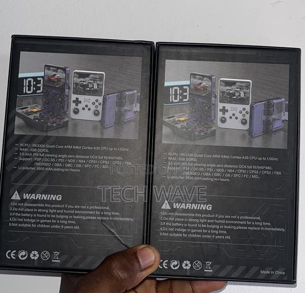 R36s Game Console photo 5