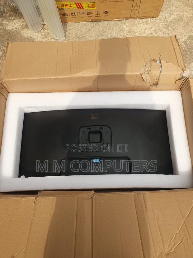 Xiaomi 34 Ultra Wide Ips 144hz Monitor photo 2