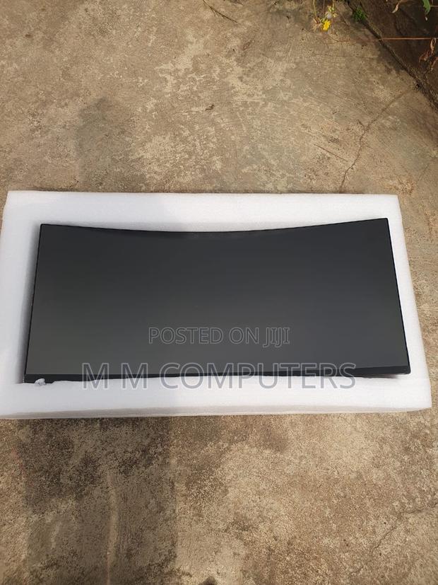 Xiaomi 34 Ultra Wide Ips 144hz Monitor photo 3