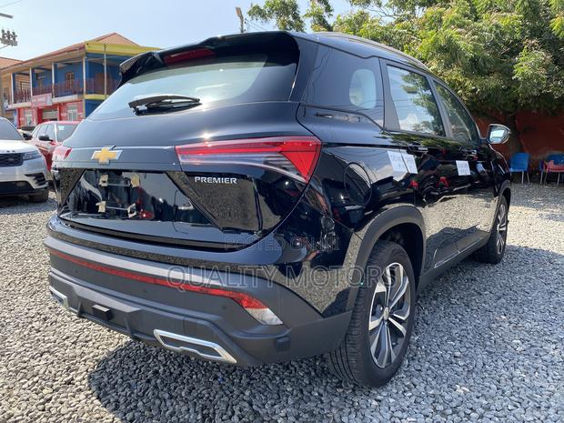 New Chevrolet Captiva 2025 Black photo 5