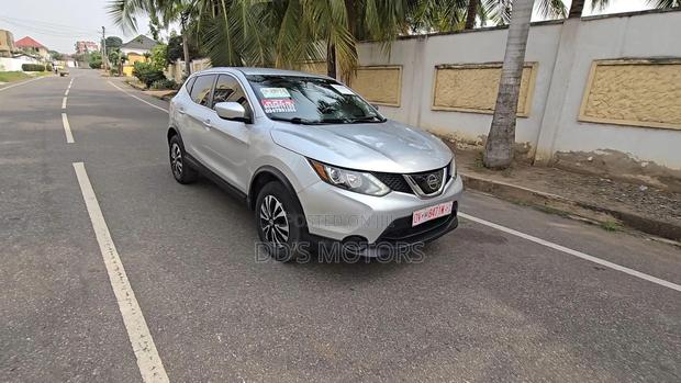 Nissan Rogue S FWD 2018 Silver