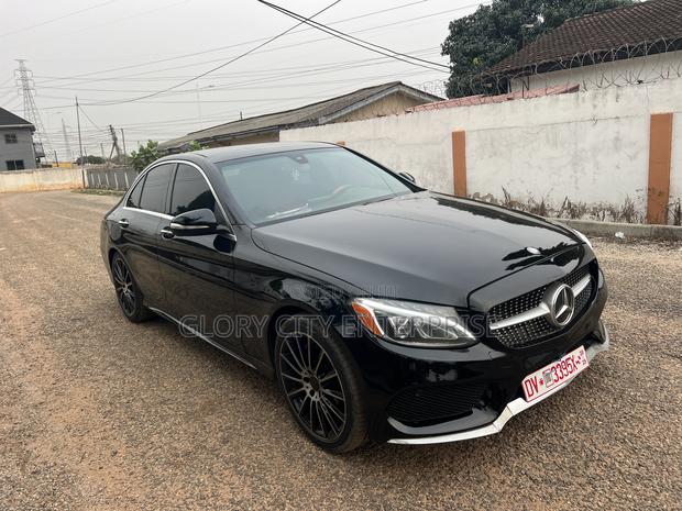 Mercedes-Benz C300 2015 Black