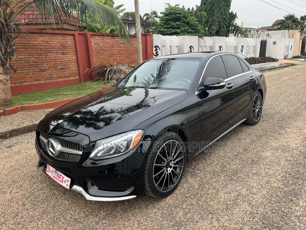 Mercedes-Benz C300 2015 Black