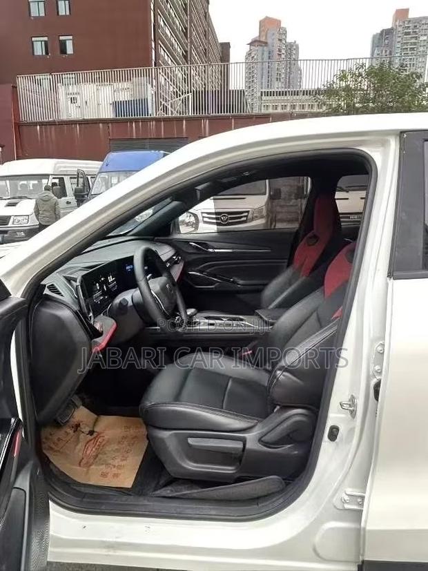 Changan X5 Plus 1.5 Blue Core FWD 2024 White