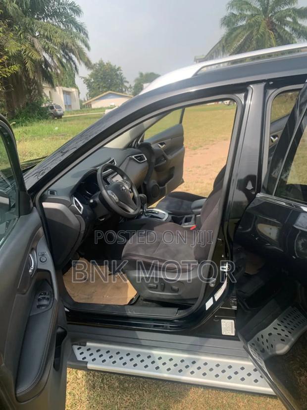 Nissan Rogue SV AWD 2016 Black