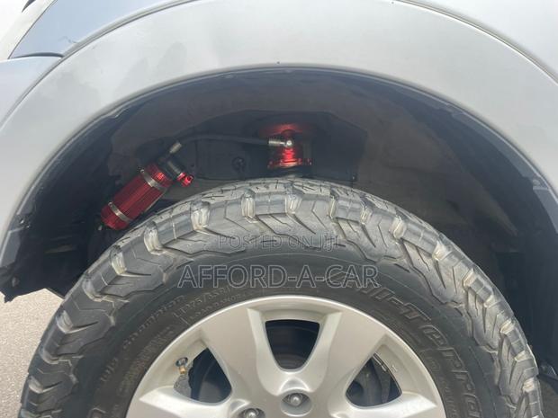 Mitsubishi Pajero V80 3.5 V6 GL/GLS 2017 Silver photo 2