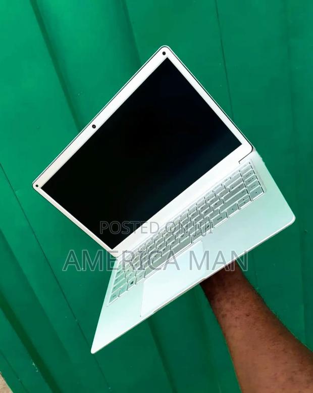 New Laptop Trekstor Surfbook A13B 4GB Intel SSD 256GB photo 2