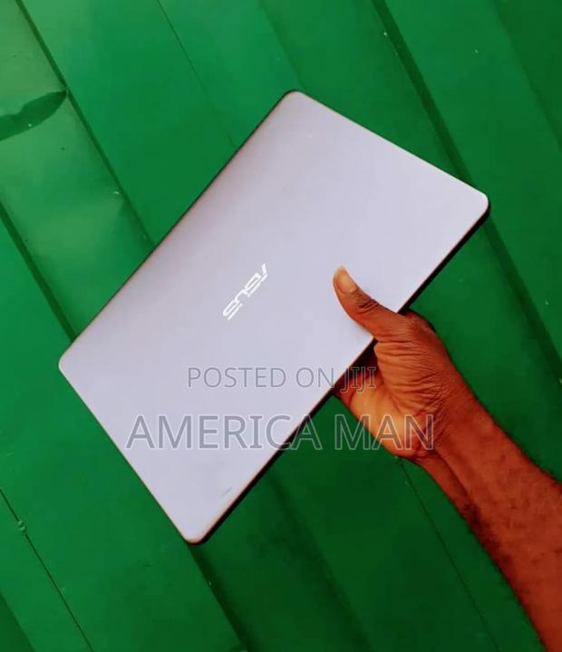 New Laptop Asus VivoBook S13 S330UN 4GB Intel SSD 128GB