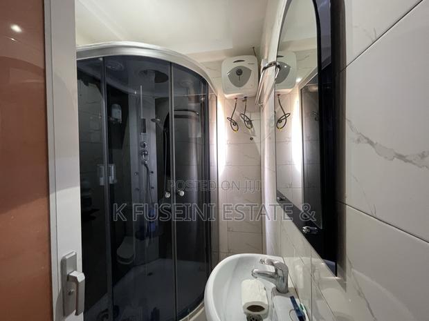 Furnished 5bdrm House in K Fuseini Estate, Sunyani Municipal for sale photo 4