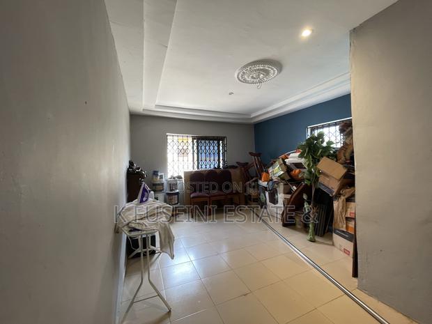 Furnished 5bdrm House in K Fuseini Estate, Sunyani Municipal for sale photo 10