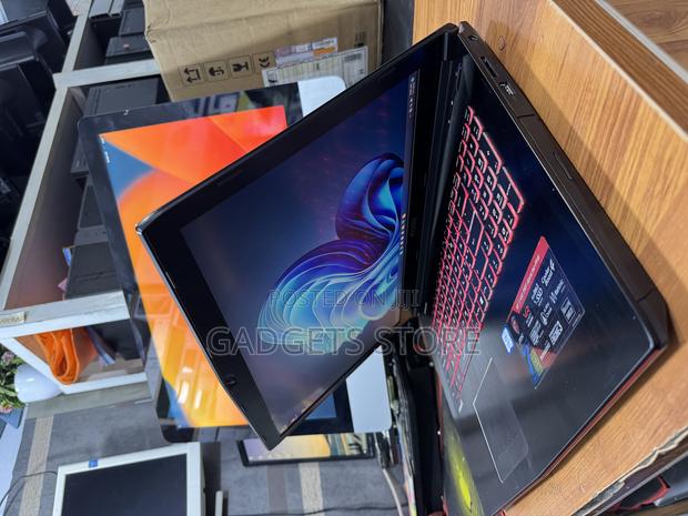 Laptop MSI GE62VR 7RF Apache Pro 32GB Intel Core I7 HDD+SSD 1T photo 2