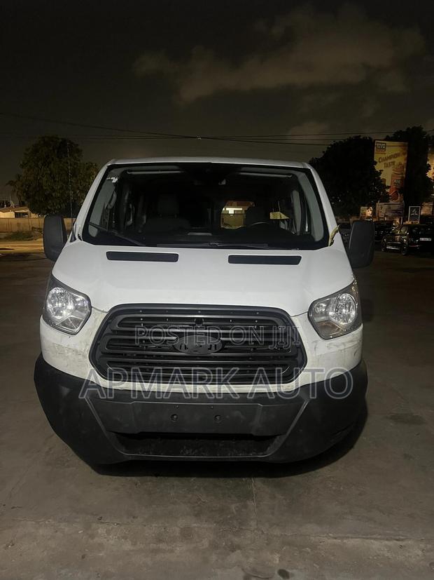 Ford Transit 2018 White