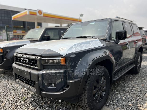 New Toyota Land Cruiser Prado 2.8 2025 Gray photo 3