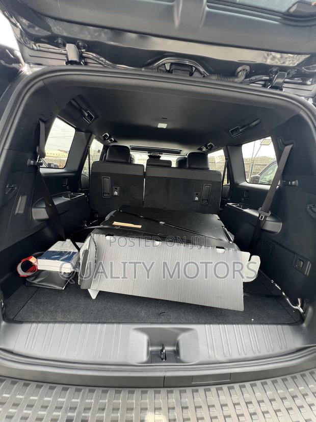 New Toyota Land Cruiser Prado 2.8 2025 Gray photo 13