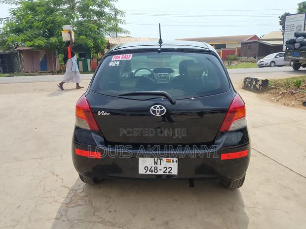 Toyota Vitz 1.3 AWD 3dr 2010 Black