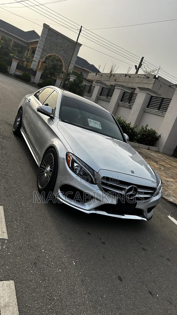 Mercedes-Benz C300 Base C300 AWD 4MATIC Sedan 2018 Gray photo 2