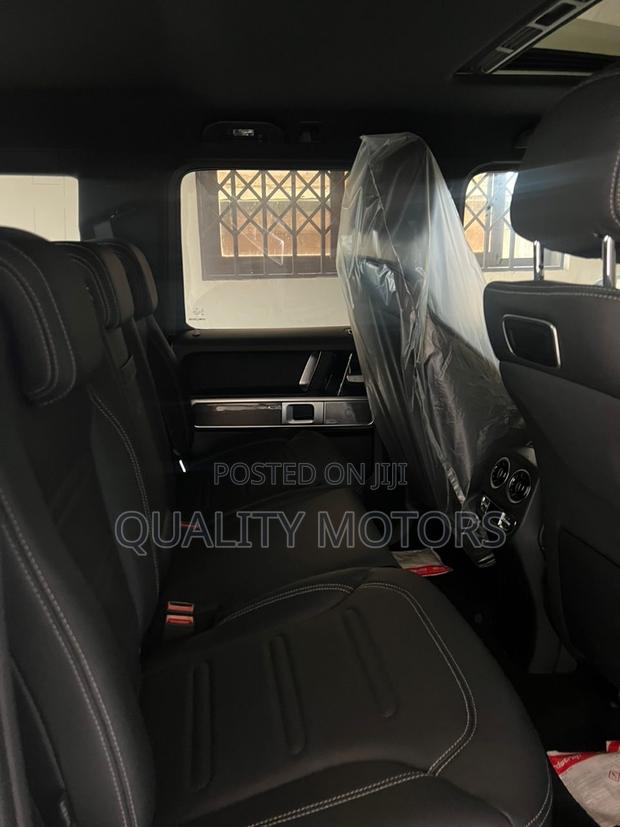 New Mercedes-Benz G-Class G 500 2024 Green photo 8