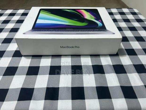 Laptop Apple MacBook Pro 2021 M1 8GB Apple M1 Pro SSD 512GB