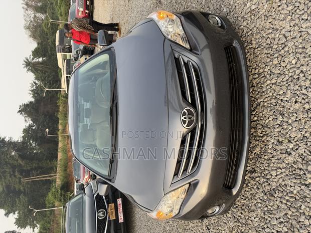 Toyota Corolla 2012 Gray