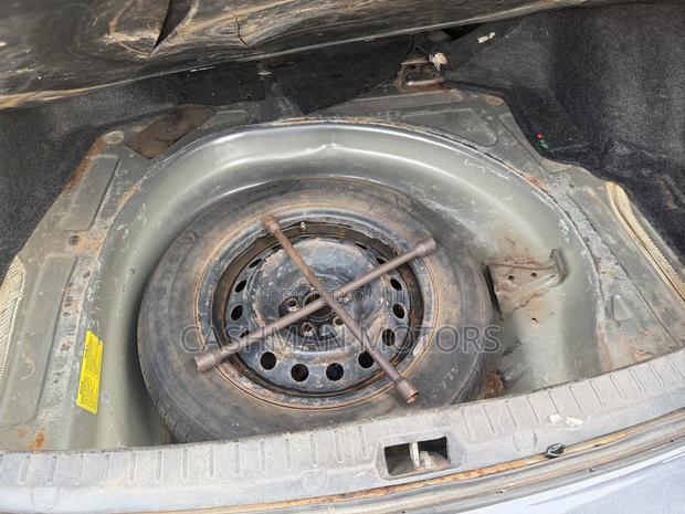 Toyota Corolla 2012 Gray