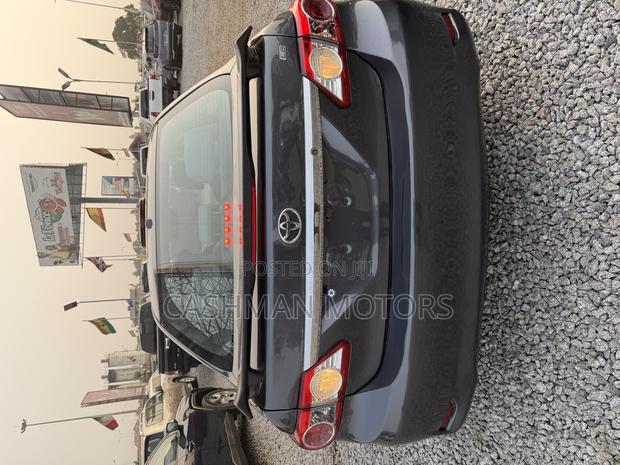 Toyota Corolla 2012 Gray