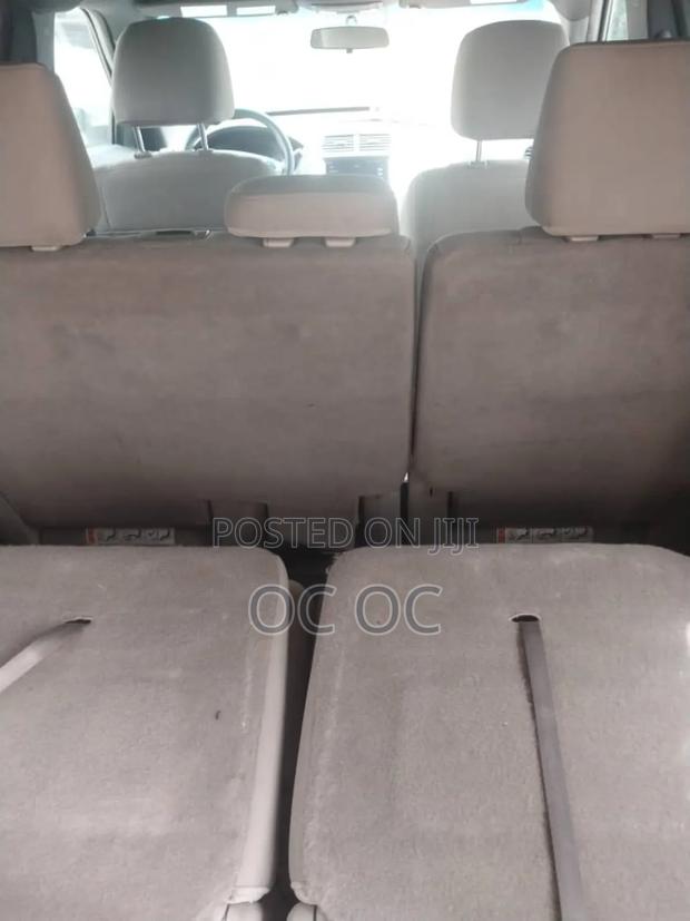 Ford Explorer 2012 Silver photo 3