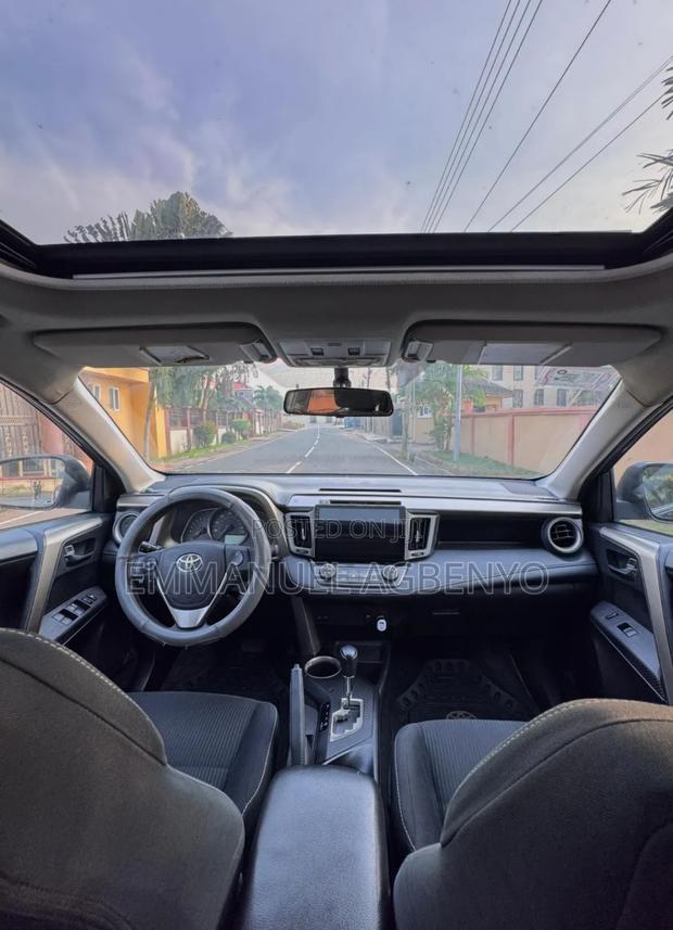 Toyota RAV4 XLE 4dr SUV AWD (2.5L 4cyl 6A) 2014 Black