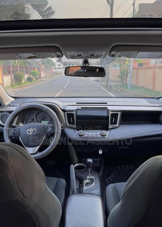 Toyota RAV4 XLE 4dr SUV AWD (2.5L 4cyl 6A) 2014 Black