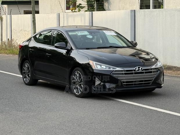 Hyundai Elantra Limited 2019 Black