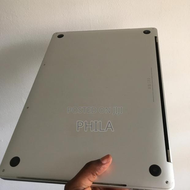 Laptop Apple MacBook Pro 2017 16GB Intel Core I7 SSD 256GB photo 3