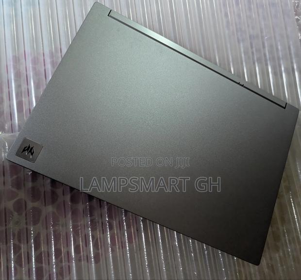 New Laptop Acer Predator Triton 300 8GB Intel Core I5 SSD 256GB