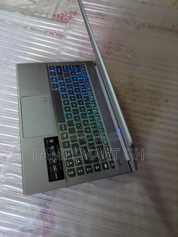 New Laptop Acer Predator Triton 300 8GB Intel Core I5 SSD 256GB photo 6