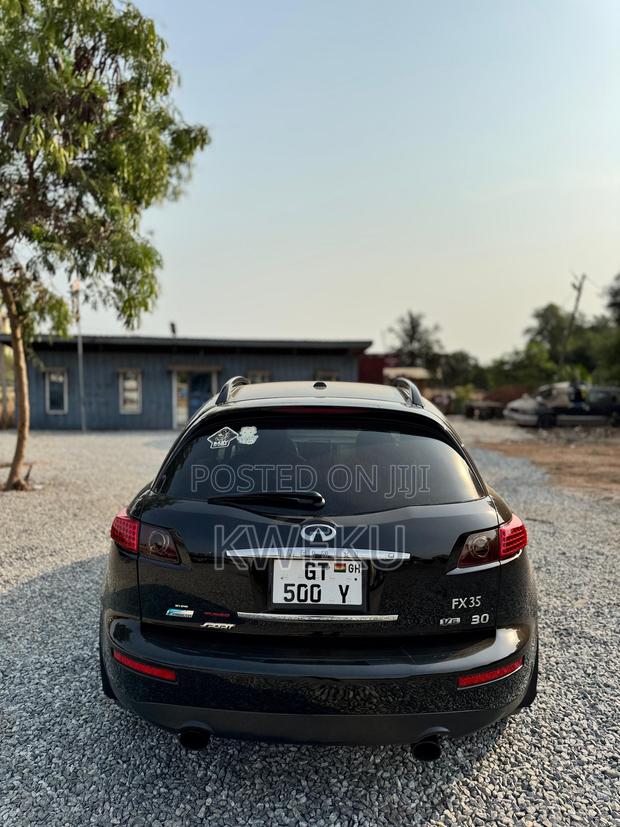 Infiniti FX35 2008 Black photo 10